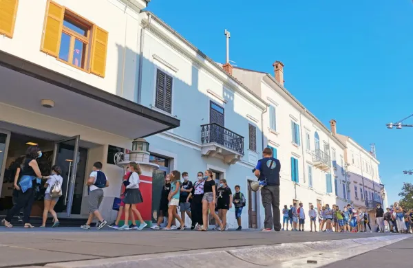 Vsaj tri za vodenje Gledali&scaron;ča Koper