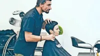 Novogoričan Matjaž Cej bo ta vikend v Londonu, čeprav virtualno, 
nastopil v finalu prestižnega frizerskega natečaja. 