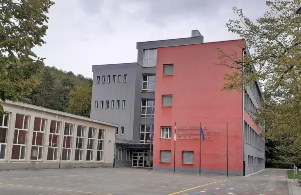 Del nove telovadnice bo plačala država