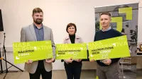 Nagrade za najboljše poslovne ideje so si prislužili (z leve): operni 
pevec Jure Počkaj, ustvarjalka aktivnih doživetij v naravi Suzana 
Vidmar in inovator Matej Mihelčič.  
