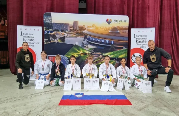 Slovenska ekipa se je iz Katovic vrnila polna odličij. 