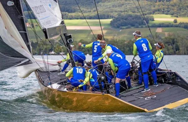 Slovenski jadralci so na generalki potrdili, da na zlatem pokalu 
merijo visoko