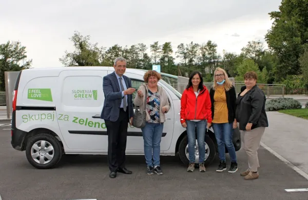 Nov električni avtomobil za pomoč na domu