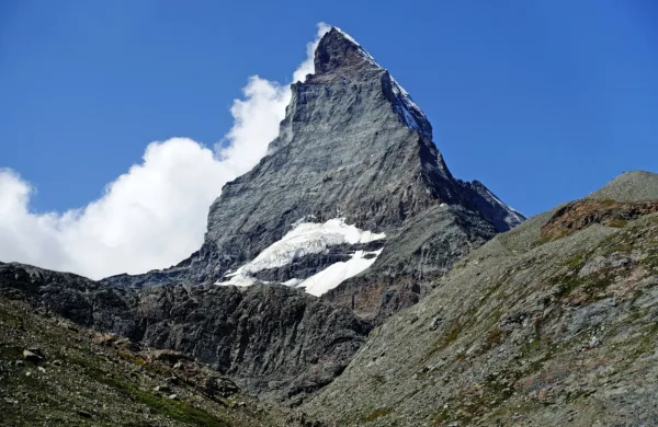 Med sestopom z Matterhorna se je smrtno ponesrečil slovenski alpinist