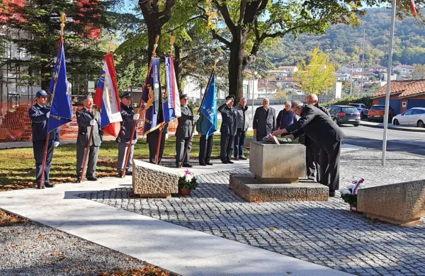 Počastili spomin na vse padle