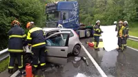 Sopotniku v fiatu  puntu  po nesreči ni bilo več  pomoči. 