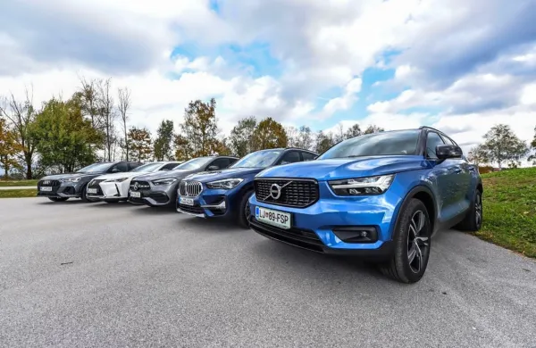 V konkurenci malih premijskih križancev se jih je znašlo pet, a 
najboljši med njimi je bil volvo XC40.