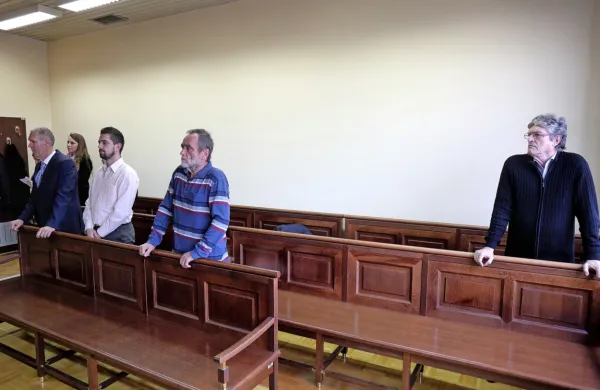  Pred tremi leti je senat nekdanje vodilne v Cimosu obsodil na 
zaporne kazni, višje sodišče pa je sodbo razveljavilo.