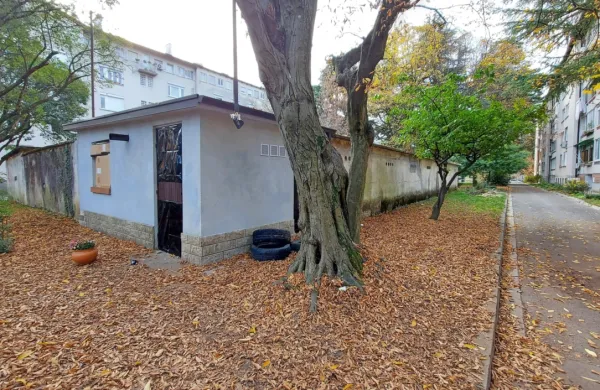 Novogoriški policisti so v torek popoldne zapečatili “garažo 
groze”.