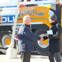 Policijski čoln končno na trdnih tleh