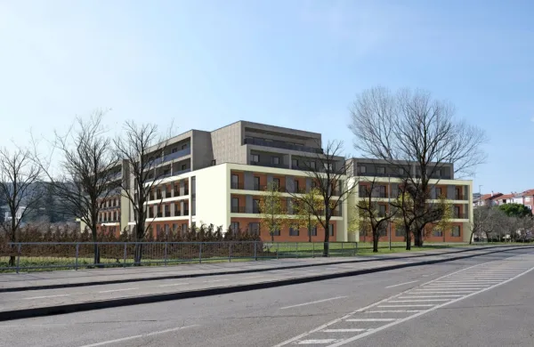 Nasproti niza stolpičev ob Ulici Istrskega odreda v Olmu bodo  
zgradili Deos Center starejših Koper.
