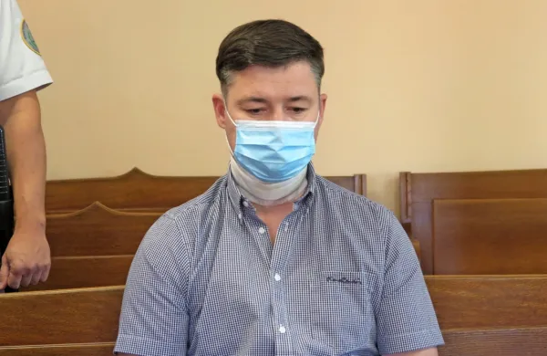 Sodišče je Silva Drevenška zaradi trojnega umora  obsodilo na 
dosmrtno zaporno kazen.