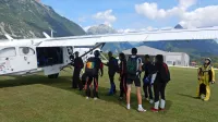 Z letališčem naj bi še naprej upravljal Aviofun, na občino pa je 
prišla zahteva, naj postopek ustavi in sprejme pravila, ki bodo 
omejila prekomeren hrup in negativne vplive na okolje.  
