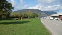 Kolesarsko povezavo bodo do Trga Evrope  speljali ob Kolodvorski 
ulici. 