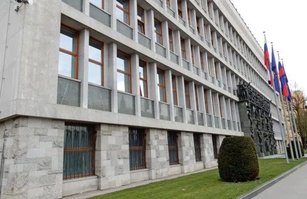 DZ sprejel zakon o urejanju prostora