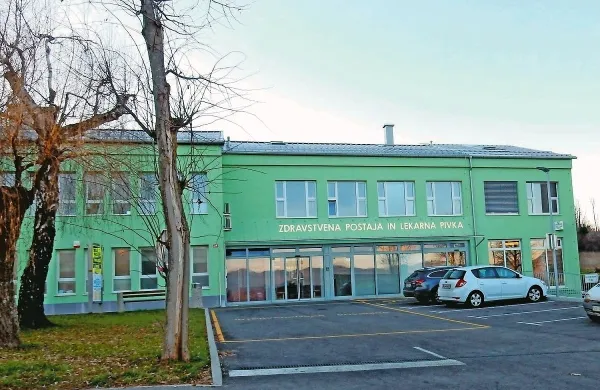 Pivška občina z razpisom išče novega koncesionarja za šolsko 
zobno ambulanto.