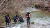 Strugo Dragonje in njen rob so prečesali že v četrtek zvečer, nato 
v petek ves dan in v soboto dopoldne, ko so pogrešano našli 
mrtvo. 