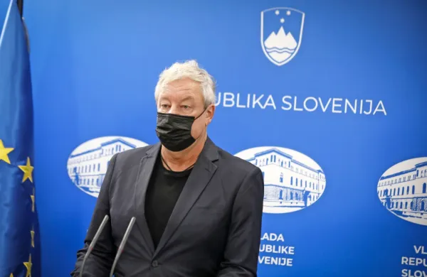 Borut Štrukelj 