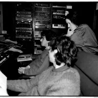 Snemanje kasete Maček Muri in muca Maca v ljubljanskem studiu 
Metro aprila leta 1984