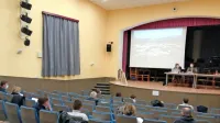 Na sredini seji so občinski svetniki glasovali tudi o spremembi 
statuta in vzpostavitvi krajevnih svetov. Predlog ni dosegel 
zadostne podpore.