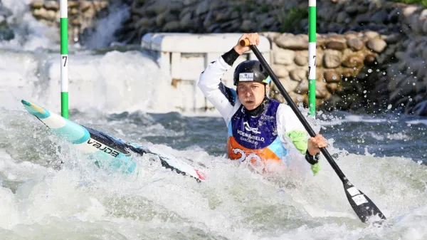 Alja Kozorog je v letu 2021 tekmovala tudi na olimpijskih brzicah. 