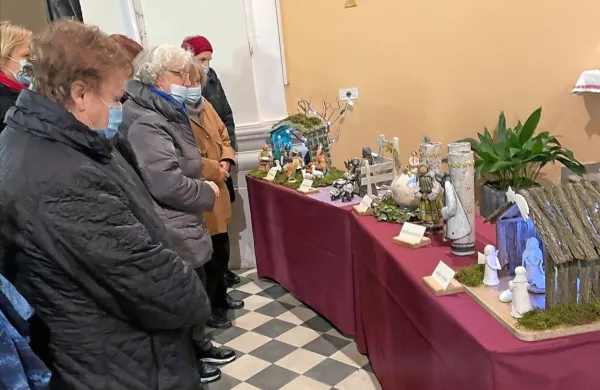 Biljenska cerkev ima ne le ene, ampak kar deset jaslic. 