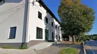 Letos naj bi v občini Renče - Vogrsko  med drugim nadaljevali z urejanjem notranjosti zadružnega doma na Vogrskem. 