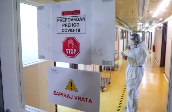 Včeraj potrdili 3393 okužb, v Kopru 139, v Novi Gorici 87