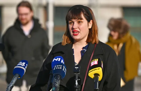 Direktorica Inštituta 8. marec Nika Kovač