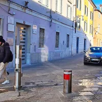 V jedro Kopra pe&scaron;, avtomobile so izgnali