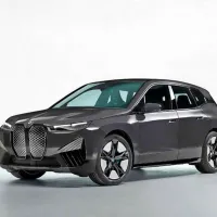 BMW, ki zmore spreminjati barvo zunanjosti