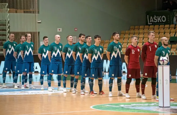 Slovenska futsal reprezentanca si na evropskem prvenstvu želi v 
četrtfinale. 