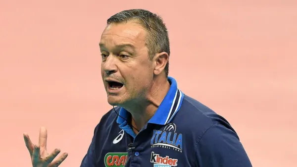Slovenska dekleta bo vodil Marco Bonitta. (Foto: FIVB)