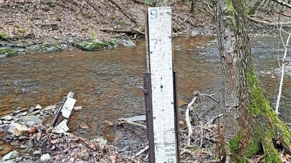 Projektanti pravijo, da bo iz vodarne Padež stalno pretok vode vsaj 
sto litrov na sekundo, kar pomeni tretjino porabe vode v Istri. Bo 
morala zato Istra jemati  manj vode iz Rižane, ki je boljša in 
cenejša? (Foto: Marica Uršič Zupan)