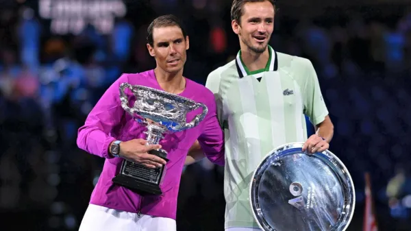 Teniška junaka Rafael Nadal (levo) in Danil Medvedjev.