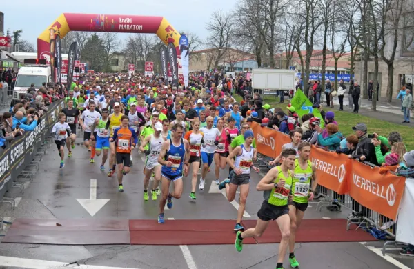 Prireditelji so morali odpovedati zadnji dve izvedbi Malega 
kraškega maratona v Sežani. Letos bo maraton 5. junija.