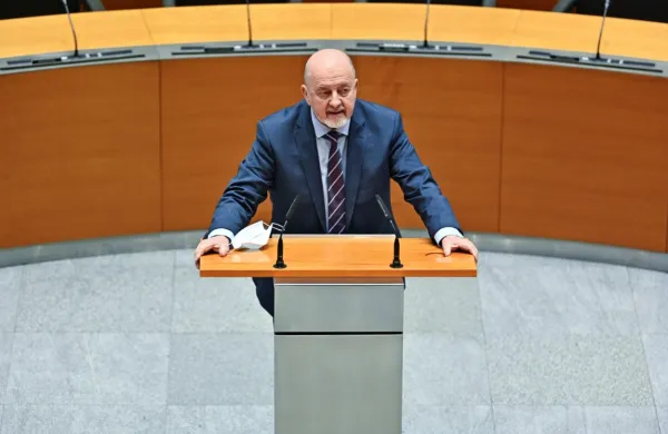  V SNS takšna ekscesna dejanja najostreje obsojajo