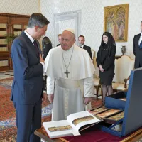 Pahor in papež izpostavila predvsem pomen dialoga