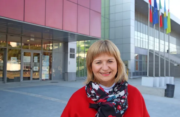 Šolska pedagoginja Dajana Nedoh staršem svetuje, da prisluhnejo 
otrokovim interesom in željam ter jih pri tem podprejo.