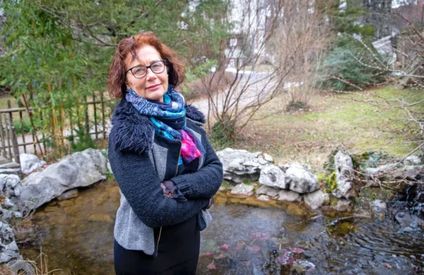 Cvetka Kernel se po 20 letih poslavlja z mesta ravnateljice SGLŠ 
Postojna. 