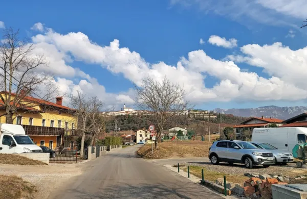 Pobuda &scaron;la skozi prvo sito