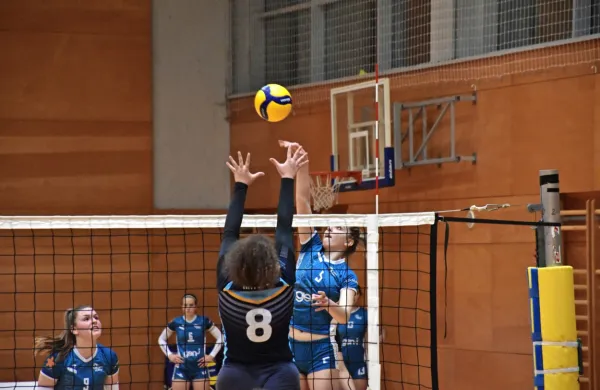 Za Gen-I Volley je največ točk (18) dosegla Selena Leban (desno).