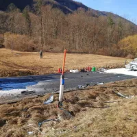 Po trku je eno vozilo zagorelo