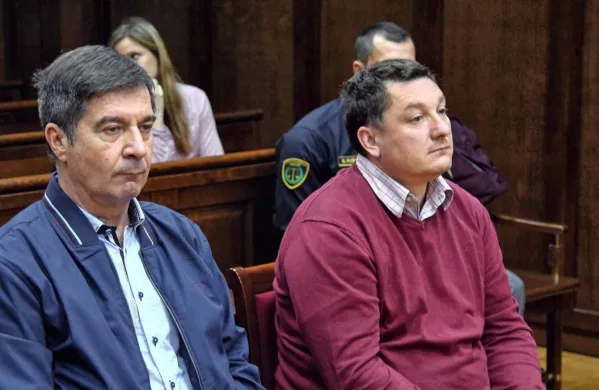 Sodišče je  Roberta Časarja in Milana Pučka (desno) v zadevi 
Beltinci oprostilo. 

