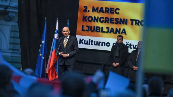 Premier je  na sredinem  shodu  navedel več  netočnih podatkov o 
Ukrajini.