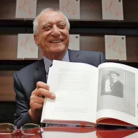 Pred štirimi leti, ob 100. obletnici Cankarjeve smrti, je v ljubljanski 
knjigarni Konzorcij predstavil knjigo Šopek Cankarjevih pisem iz 
Slovenskih Goric na Rožnik. 