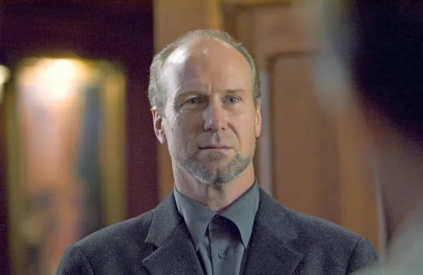Četrto in zadnjo nominacijo za oskarja je William Hurt prejel za 
stransko vlogo mafijskega šefa Richieja Cusacka (na fotografiji) v 
filmu Senca preteklosti.