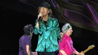 Turnejo ob 60. obletnici skupine  The Rolling Stones bo uvedel 
koncert v Madridu 1. junija, kot zadnji pa je napovedan koncert v 
Stockholmu 31. julija.