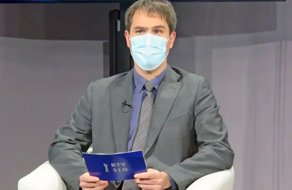 Programski svet Radiotelevizije Slovenija (RTVS) je dozdajšnjega 
generalnega direktorja zavoda Andreja Graha Whatmougha.
