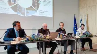 Predstavitev Pipistrelove zgodovine in dosežkov ob vstopu ameriškega Textrona v lastništvo družbe.